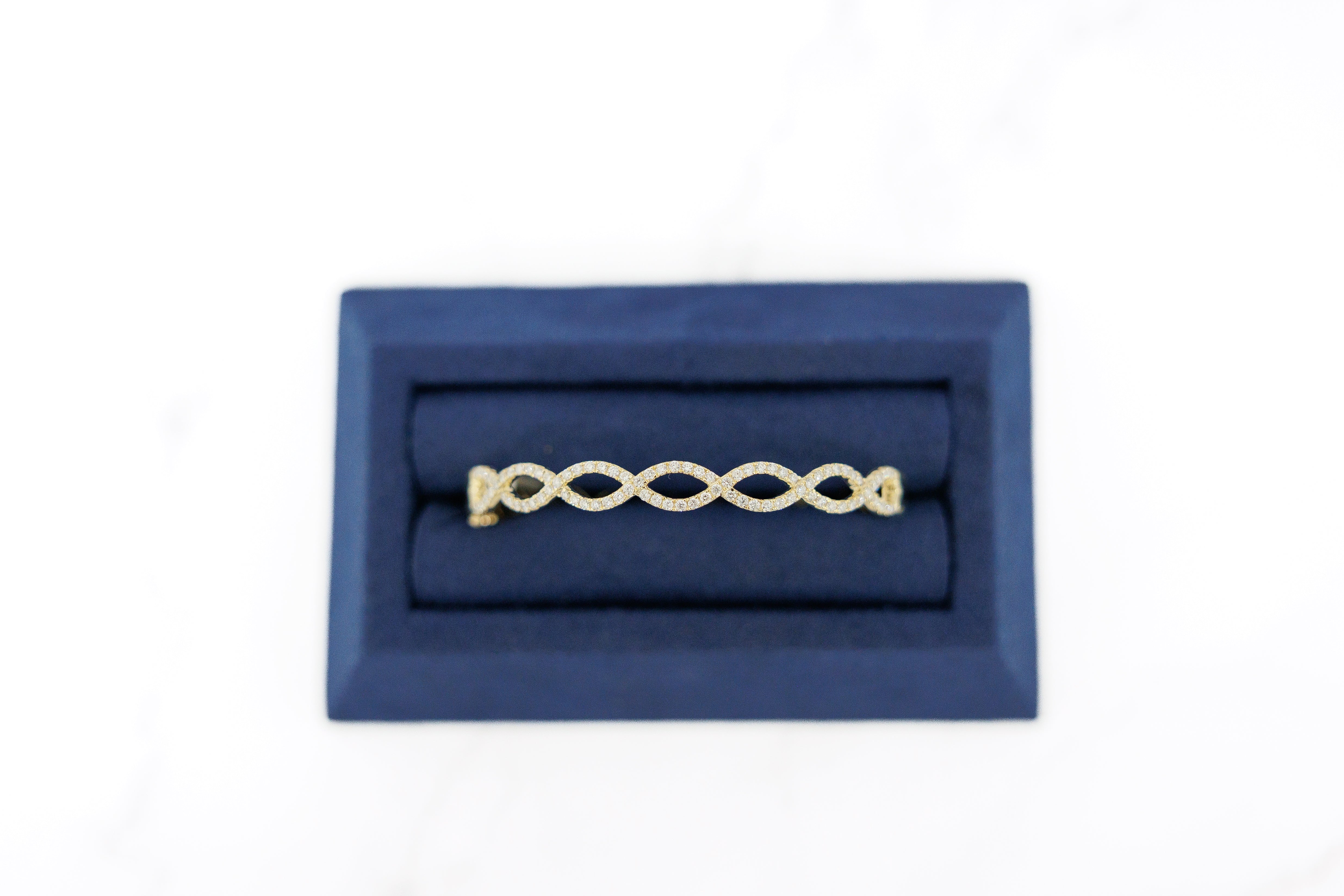 1.10 CT Natural Diamond Twist Bangle Bracelet Yellow Gold