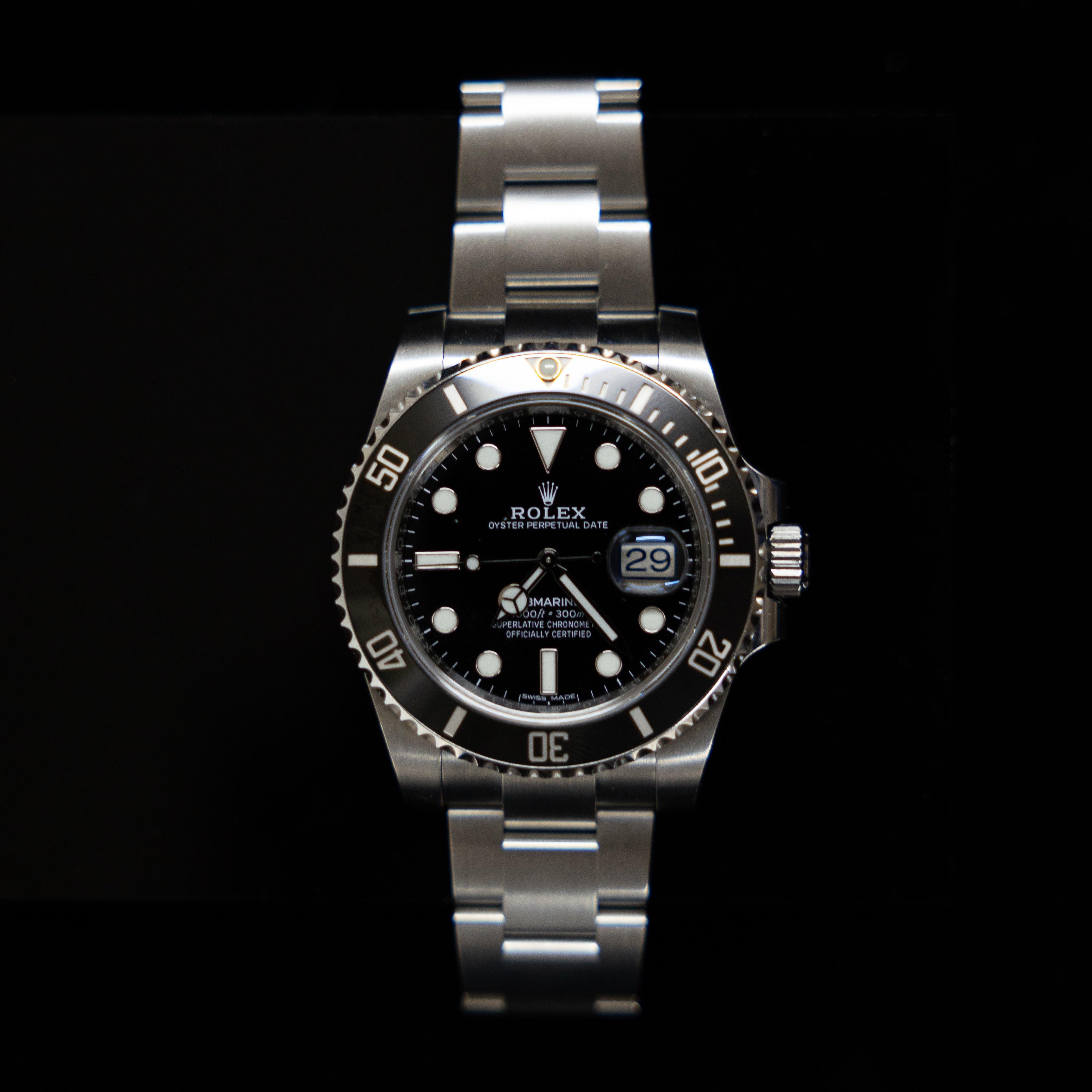 Rolex Submariner Date Stainless Steel 40mm Black Dial & Bezel Ref. 116610LN Box & Papers