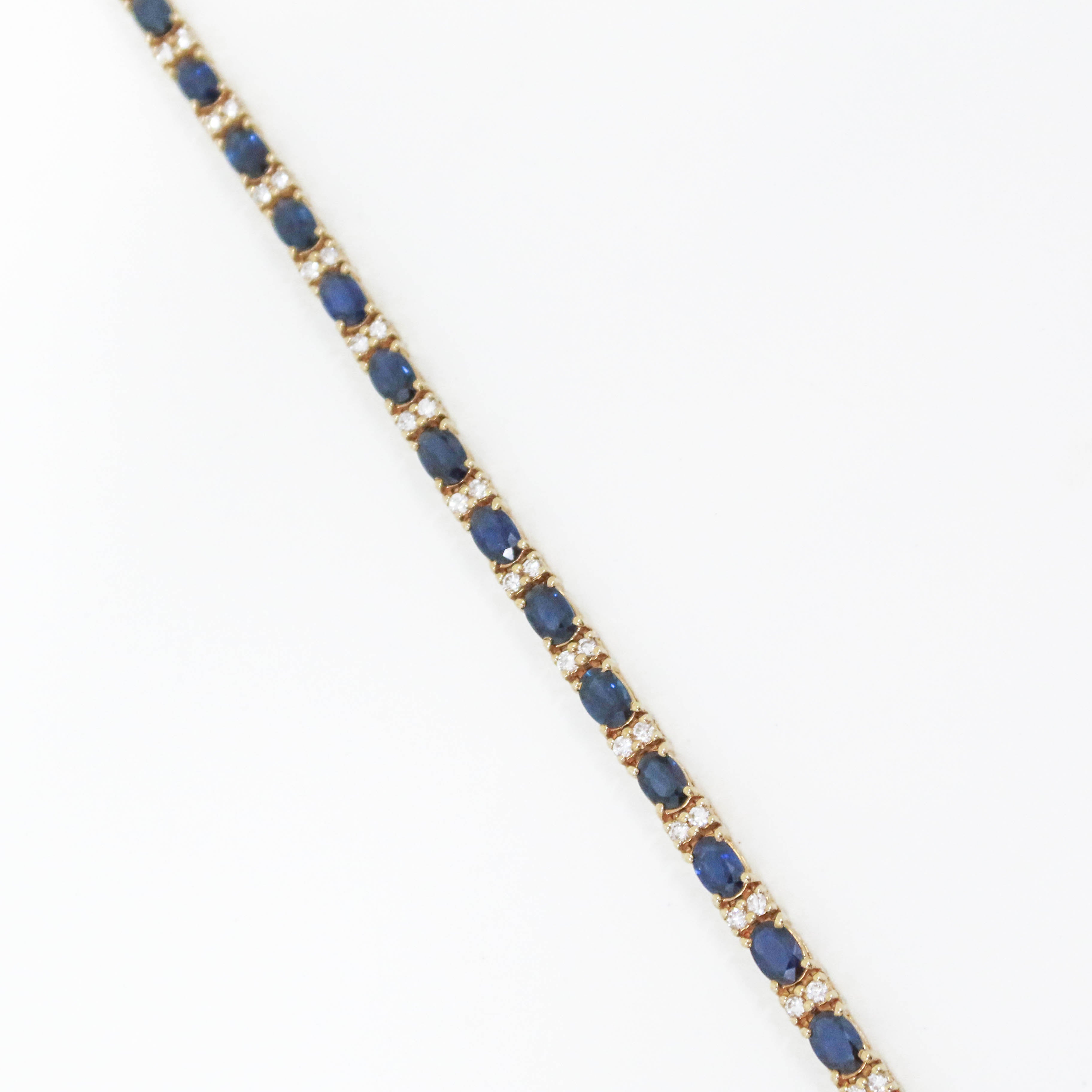 10.5ctw Natural Sapphire Diamond Bracelet - 14kt Yellow Gold